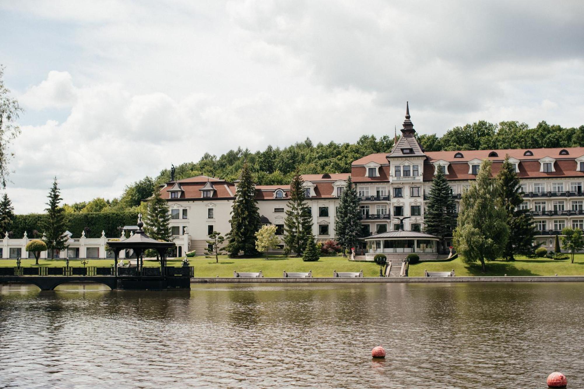 Edem Resort Medical & Spa Strelki  Esterno foto
